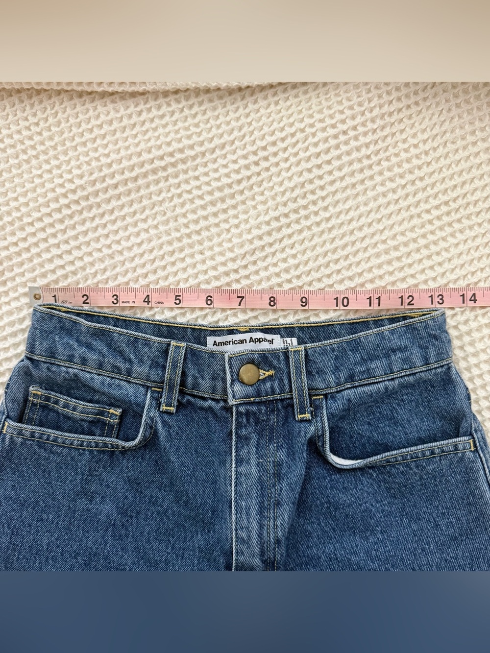 American Apparel High Rise Cuff Light Wash Denim Shorts 27 Classic Preppy Beach - Picture 4 of 7